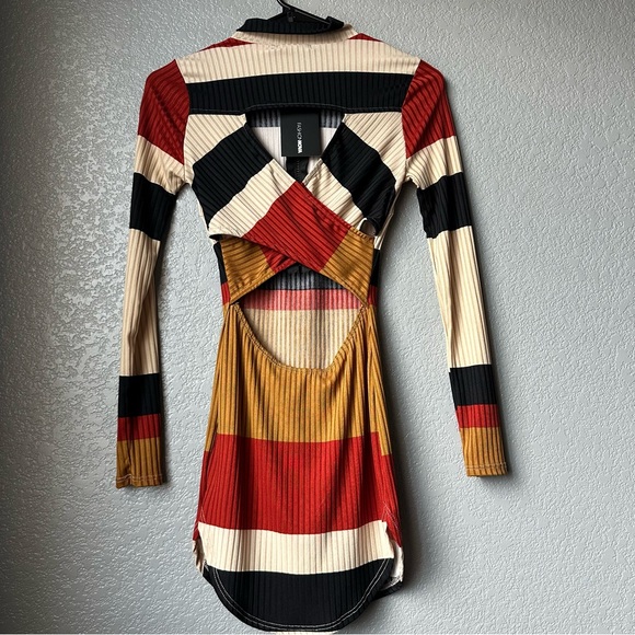 Fashionnova dress - Picture 2 of 3